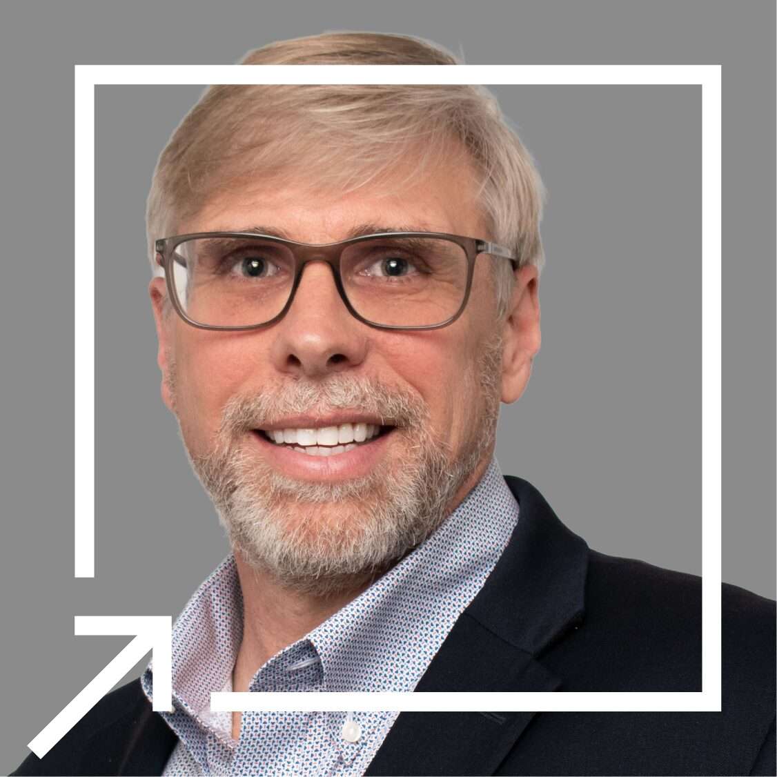 Andy Hughes headshot