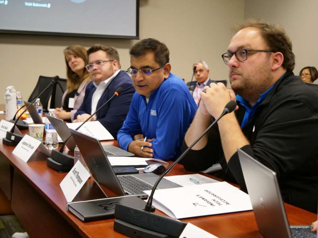 MISO subject matter experts evaluate student presentations during the 2025 Xtern Challenge. Pictured from left to right are David Biehl, Sr. Manager, Day Ahead Market & Forward Market Solutions; Jagdesh Shriani, Manager, Operations Planning; and Scott Thompson, Lead, Real Time Pricing & Quality.